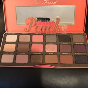 Too Faced Sweet Peach Palette